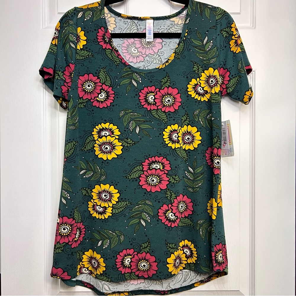 LuLaRoe Classic T